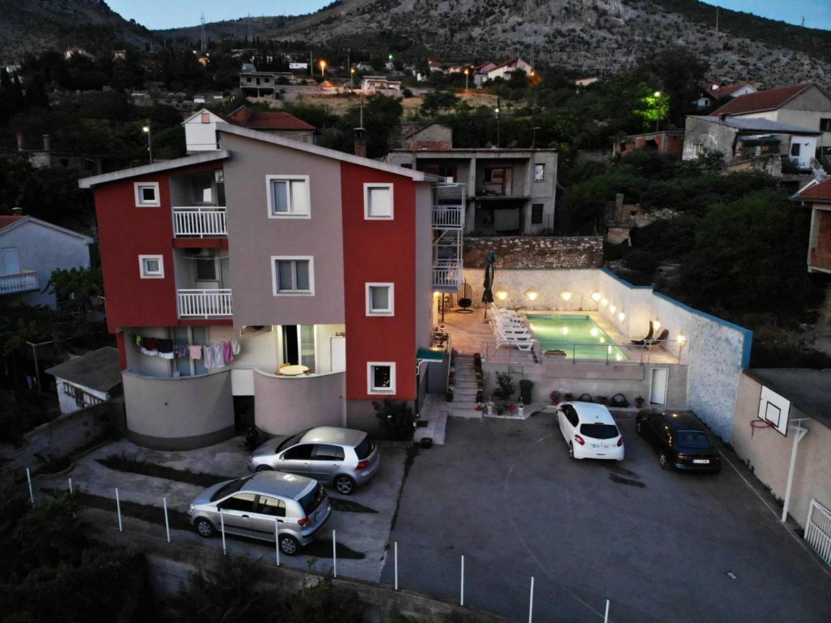 Apartments Horizont Mostar Bagian luar foto